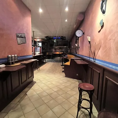 Smart B&b2 Bb2 300 فندق