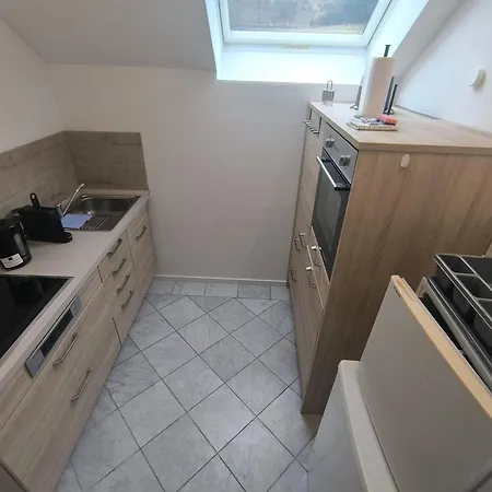 Smart B&b2 Bb2 300 فندق