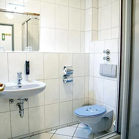 מלון Smart B&b2 Bb2 300